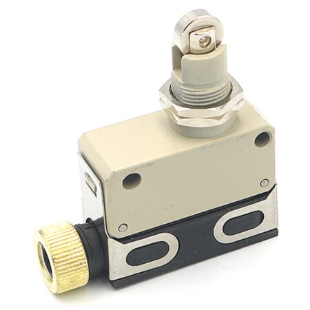 1PC Omron D4E-2E20N Limit Switch