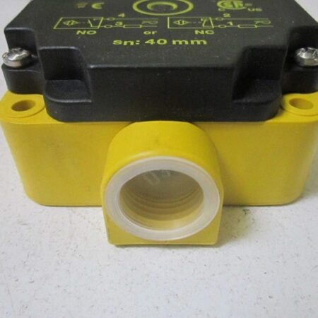 1pc New NI40-CP80-FZ3X2/S97