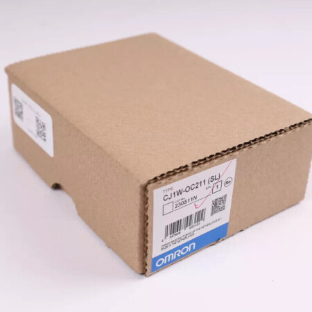 1pcs New Omron CJ1W-OC211(SL)