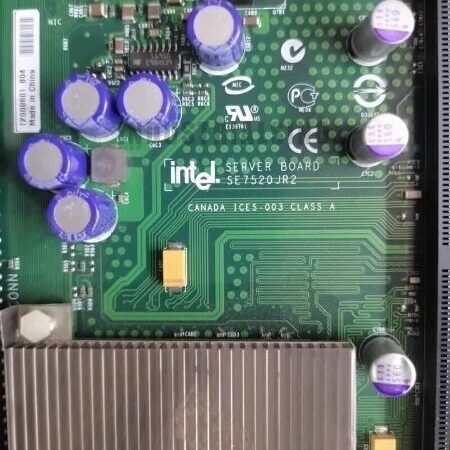 SE7520JR2 New Intel Server Motherboard