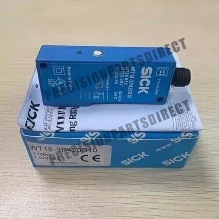 1PC NEW Photoelectric Sensor WT18-3P420S10 1028052 Substitute