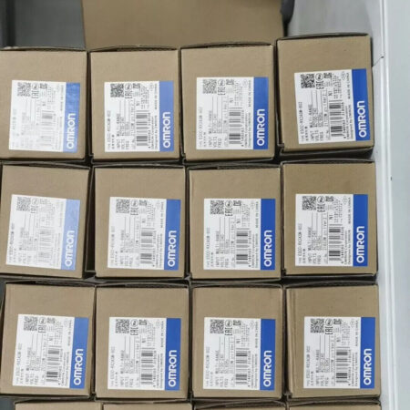 1pc New in Box Omron E5CC-RX2ASM-802