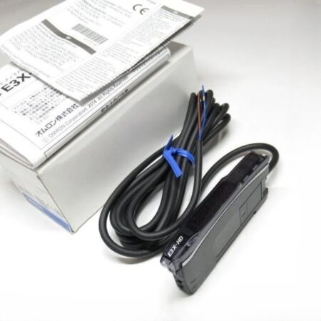 FOR E3X-HD11-V OMRON Photoelectric Switch E3XHD11-V