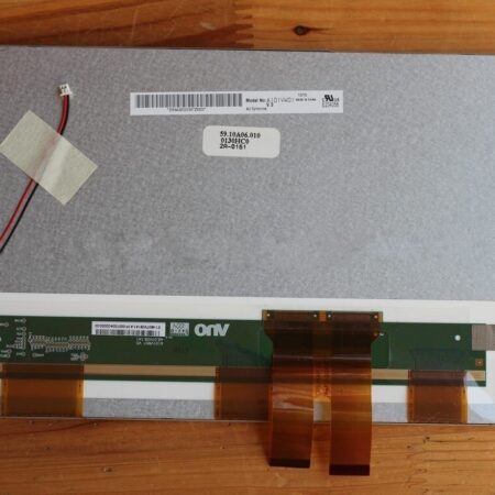 1PCS MT6100IV3WV TK6102IV3WV MT8100IV2WN LCD Display Panel