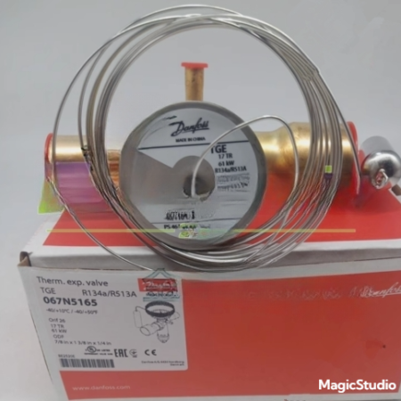 1PCS NEW FOR Danfoss Expansion Valve TGEN17 067N5165