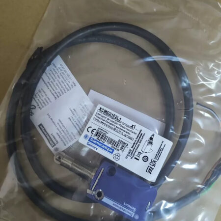1pc New XCMD21F2L1 Limit Switch
