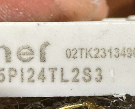 1pc New XNG25PI124TL2S3