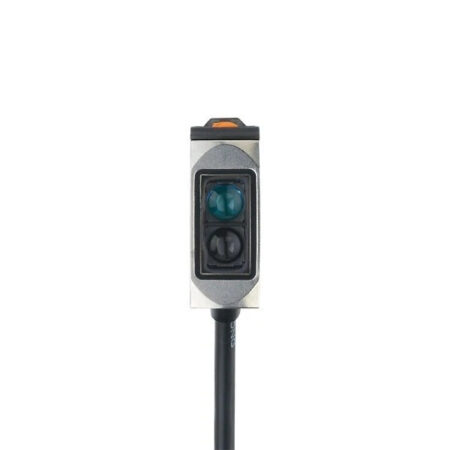 New IFM O6P300 Retro Reflective Sensor
