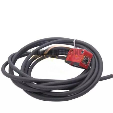 New for PRK3B/6.22 LEUZE Sensor 50104699