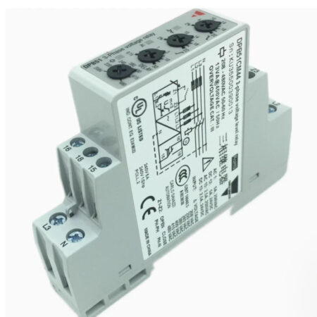 1PC CARLO GAVAZZI three-phase voltage level relay DPB51CM44