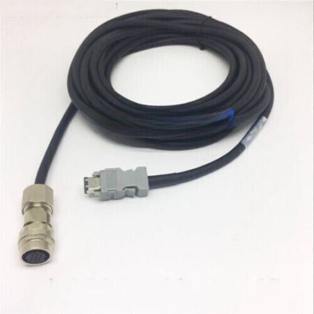1PC New FOR YASKAWA servo motor encoder cable JZSP-CVP01-03-E 3m