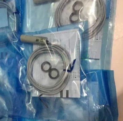 FOR E3F2-DS30B4 OMRON Photoelectric Switch Sensor E3F2DS30B4