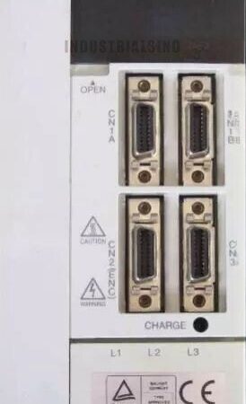 FOR Mitsubishi MR-J2S-70B MRJ2S70B New AC Servo Drive