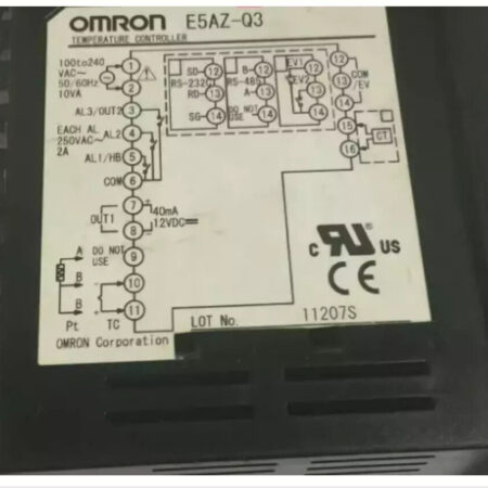 New in Box Omron E5AZ-Q3 Temperature Controller