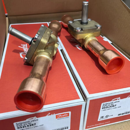 1PC NEW Danfoss solenoid valve EVR22 032F3267 35MM