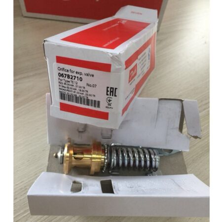 1PCS New Danfoss Expansion Valve Orifice 067B2710 Free Shipping