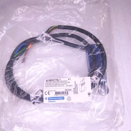 1pcs Telemecanique XCMD2116L1 Limit Switch