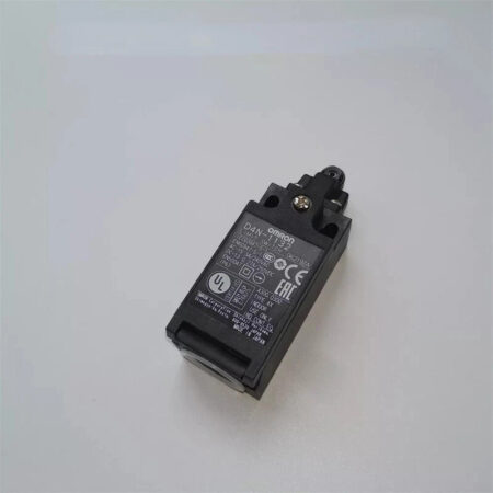 FOR D4N-1132 Limit Switch D4N1132 10PCS