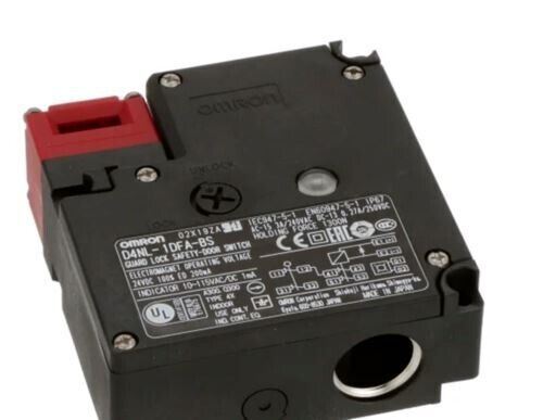 1PC-NEW-Omron-D4NL-4HFA-B4S-D4NL4HFAB4S-PLC-Safety-Switch-Lock-Door-375987345175
