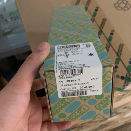 1PC NEW Phoenix Contact 3046090 UT 4-HESILED 24 (5X20) Fuse Terminal