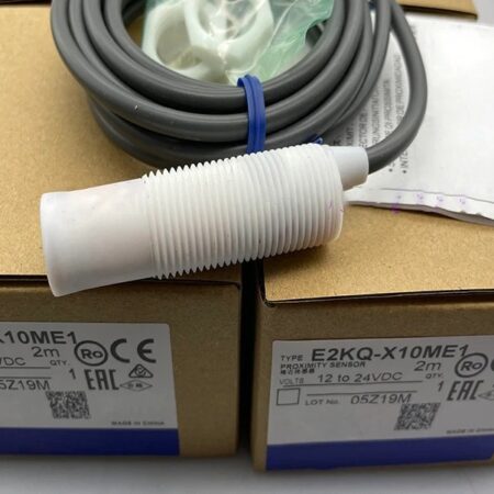 FOR E2KQ-X10ME1 OMRON Proximity Switch