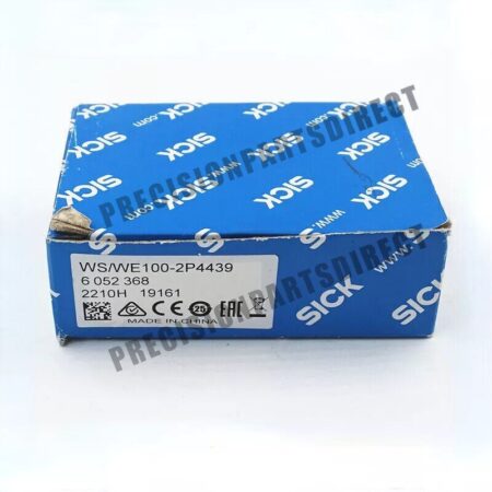 New for SICK WS/WE100-2P4439 6052368 Photoelectric Sensor