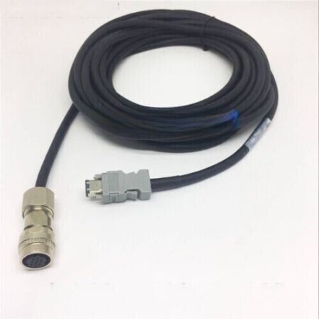1PC New FOR YASKAWA servo motor encoder cable JZSP-CVP01-03-E 3m