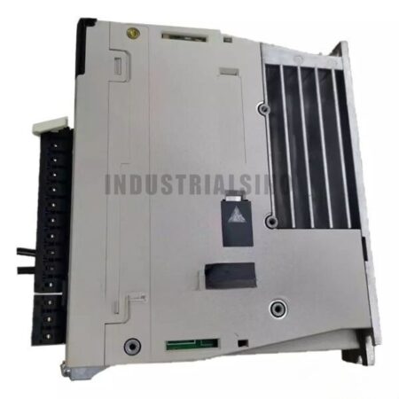 FOR YASKAWA SGD7S-R90A00A002 New Servo Drive