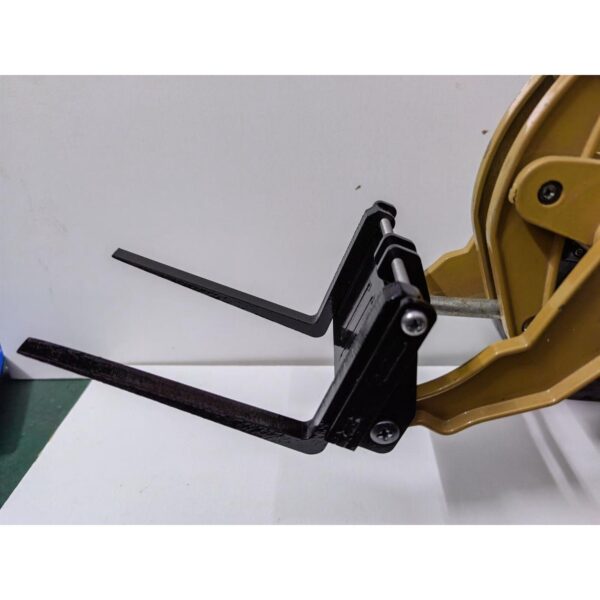 Metal Forklift Bucket Modified Pallet Fork For Huina 583 Loader Model Accessory - Image 9