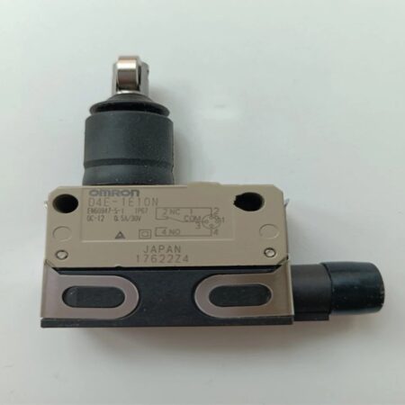1PC Omron D4E-1E10N Limit Switch D4E-1E10N