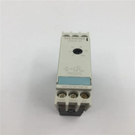 1PCS SIEMENS 3RP1576-1NP30 New