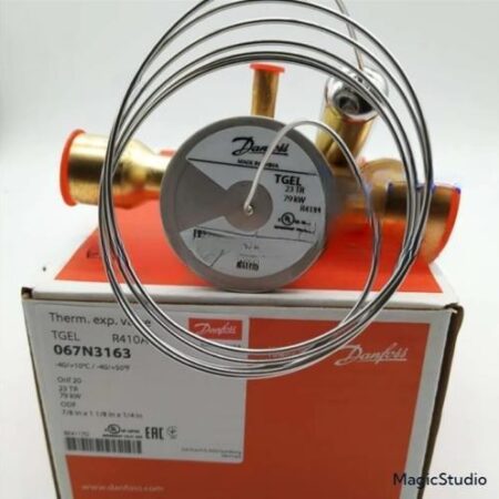 1pc Expansion valve TGE35 067N3168 125KW R410A
