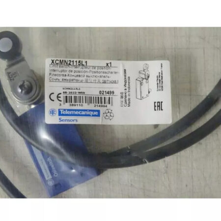 1pcs New XCMN2115L1 Schneider XCMN2115L1 Limit Switch