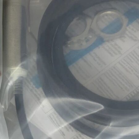 FOR E2E-X15B3D30-M1 OMRON Proximity Switch