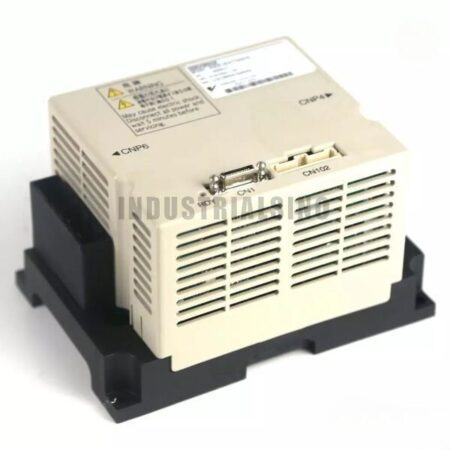 FOR YASKAWA SGDR-SDA710A01B New Servo Drive