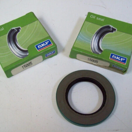 Lot Of 2 NIB SKF 15005 Oil Seals 1.5" X 2.375" X 0.312" CRWA1R