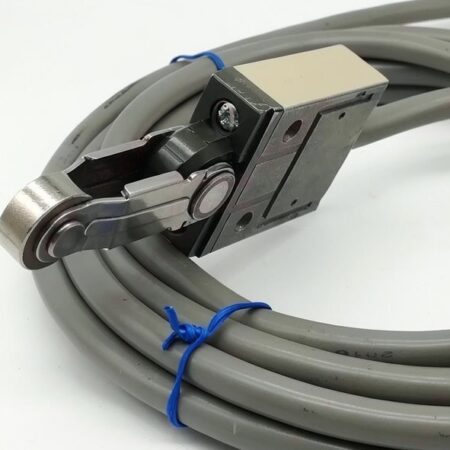 FOR D4C-2260 OMRON Limit Switch Roller Lever Plunger D4C2260 9.8 FT
