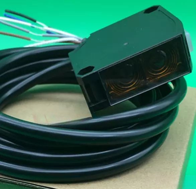 FOR E3JK-DR14-C New Mirror Reflective Photoelectric Switch Sensor 2pcs