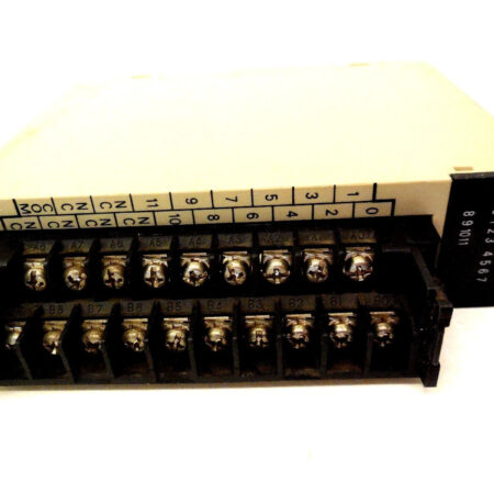 FOR OMRON C200H-OC222 Output Module Unit