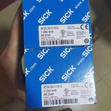 FOR WTB9-3N111S14 1050948 New Photoelectric Switch