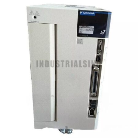FOR YASKAWA SGD7S-200A00A002 New Servo Drive