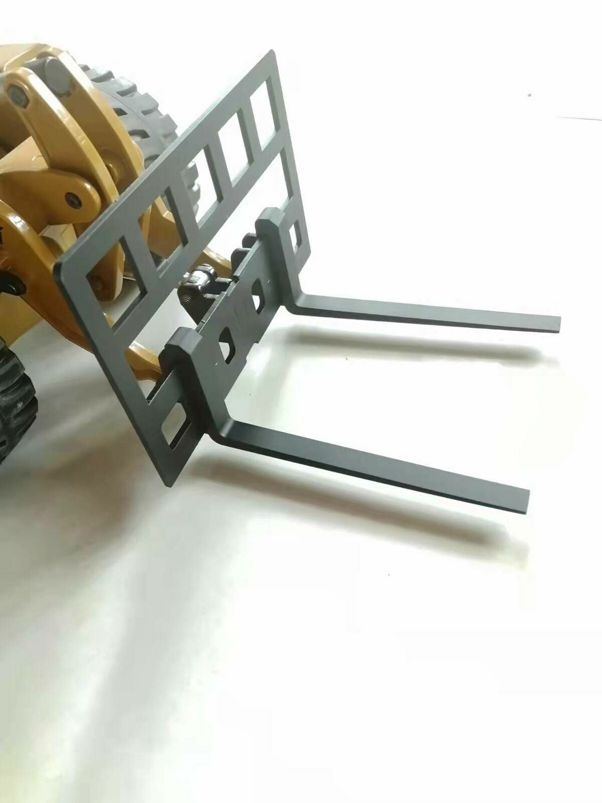 Forklift Bucket Modified Pallet Fork Metal For Huina 583 1583 Loader Model NEW - Image 5