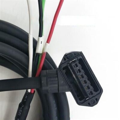 Yaskawa servo power cable JZSP-C7M30G-03-E JZSP-C7M30G-05-E JZSP-C7M30G-10-E