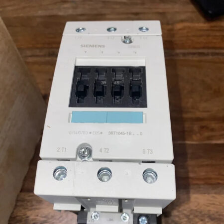 1PCS 3RT1045-1BB40 Siemens Contactor  3RT10451BB40 NEW