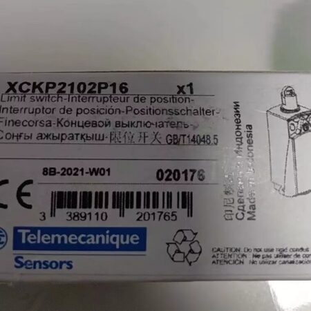 1pcs New Schneider XCKP2102P16