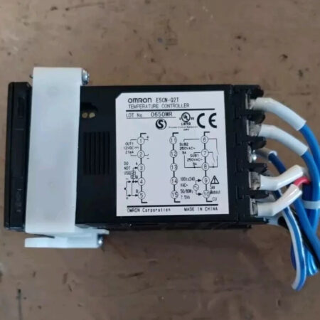E5CN-Q2T Temperature Controller