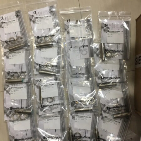 New For PEPPERL + FUCHS NBB8-18GM50-E2-V1 Proximity Switch